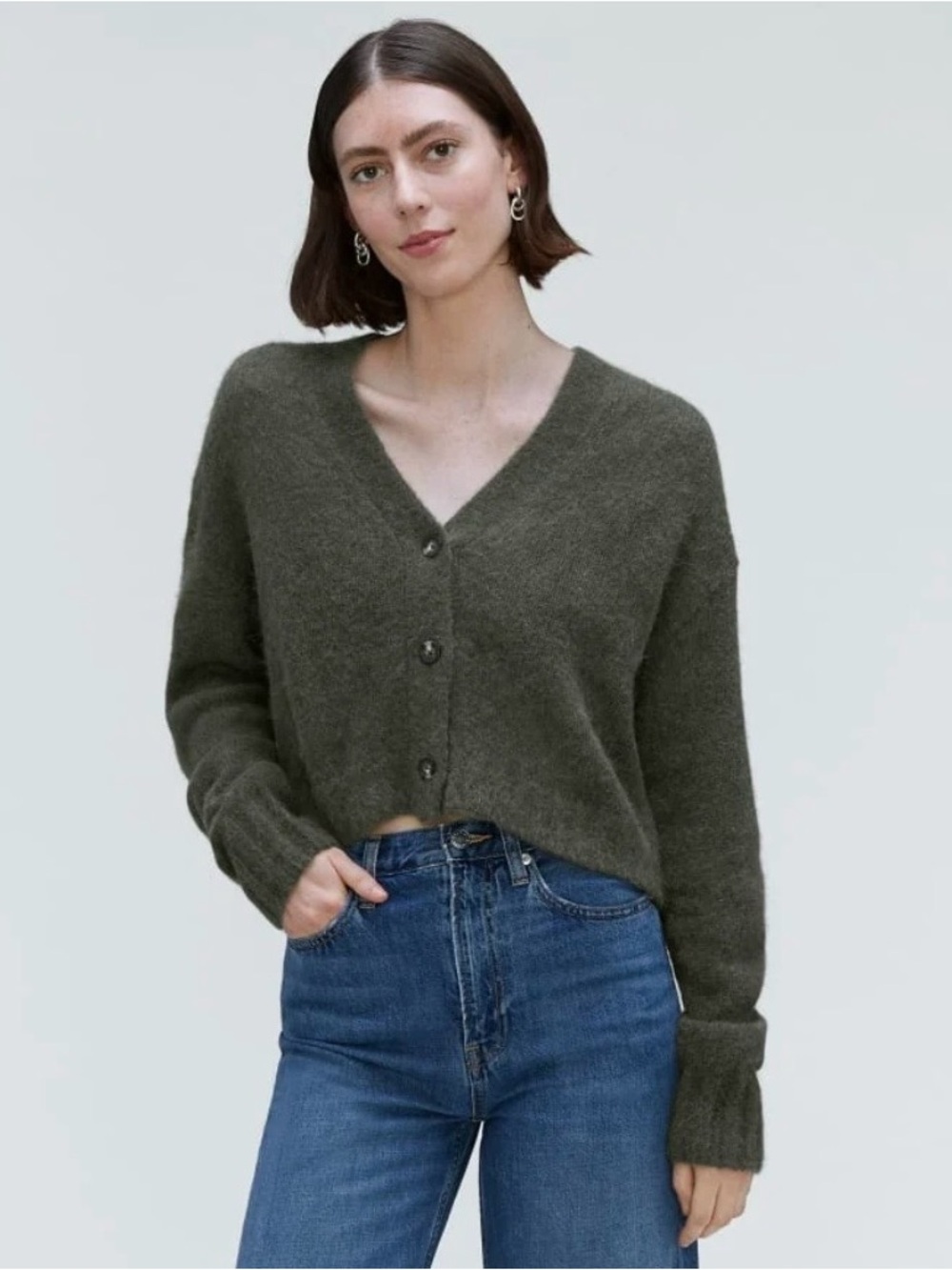Everlane Alpaca V-Neck Cropped Cardigan in Dark Green